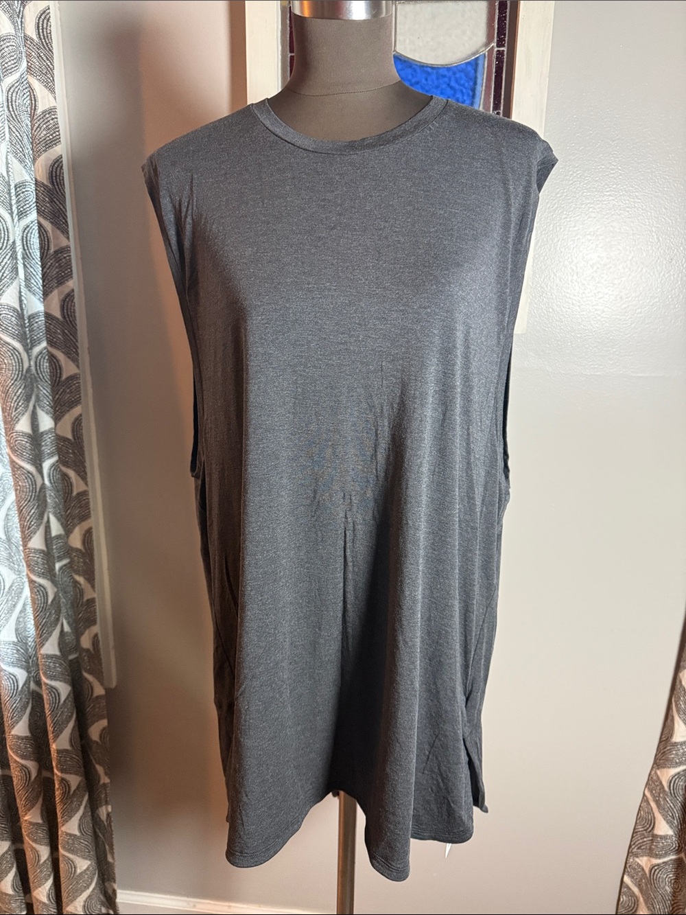 NWT Lululemon Balancer Tank Top Heathered Black Silk Blend Yoga Muscle Tee XL - Picture 2 of 10